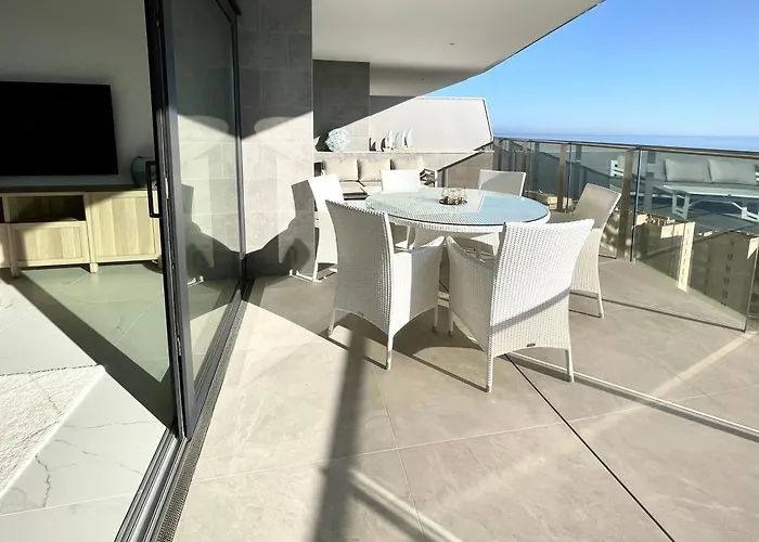 Luxury Sunset Cliffs Daire