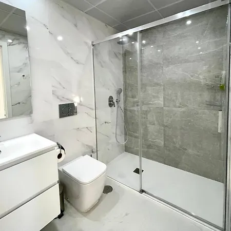 Luxury Sunset Cliffs בנידורם