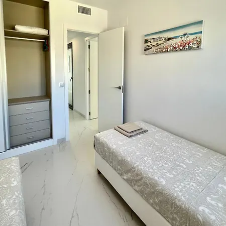 Luxury Sunset Cliffs * בנידורם